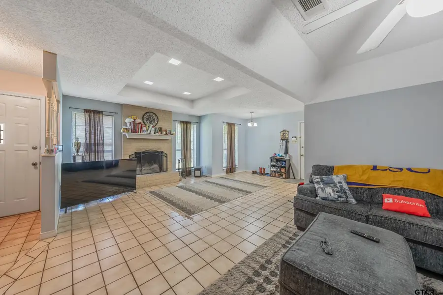 8310/8312 Garrett Dr, Tyler, TX 75703 - #2