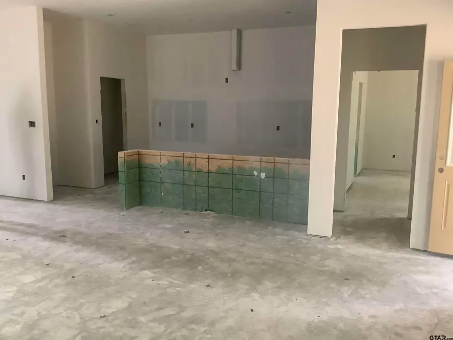 7917 Greenhill Drive, Tyler, TX 75703 - #2