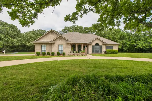 300 Private Road 5517, Alba, TX 75410