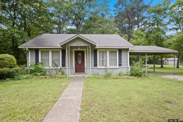 403 Pace Ave, Naples, TX 75568