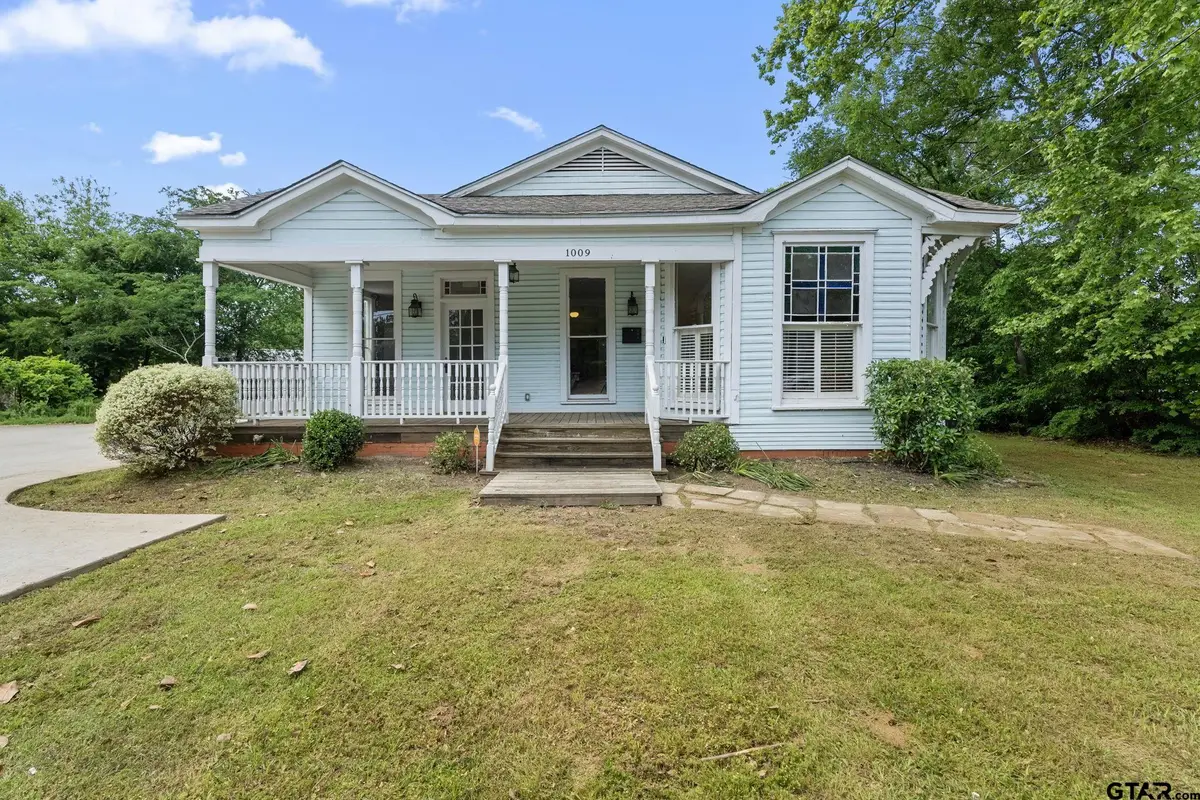 1009 N Pacific, Mineola, TX 75773 - #1