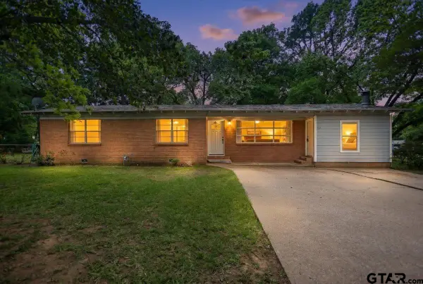 672 Diane St., Tyler, TX 75708