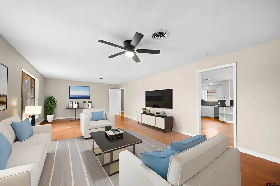 1522 N Ross, Tyler, TX 75702 - #3