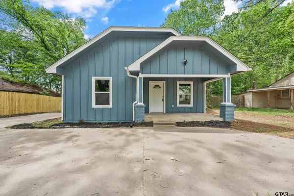 702 S WALNUT, Winnsboro, TX 75494