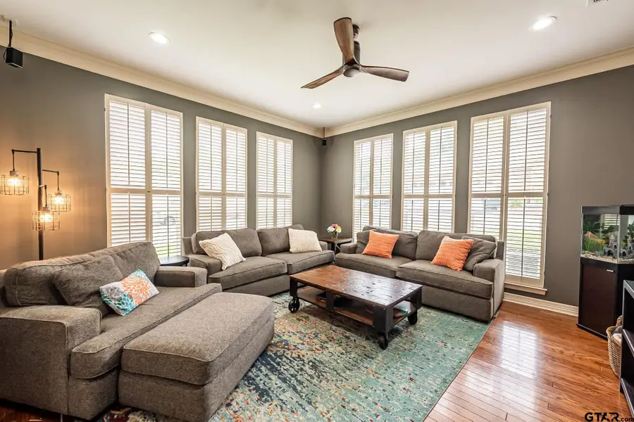 5701 Churchill, Tyler, TX 75703 - #2