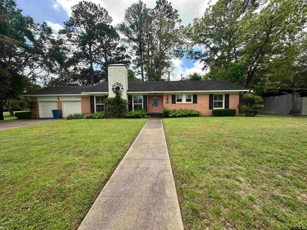 919 John St, Jacksonville, TX 75766