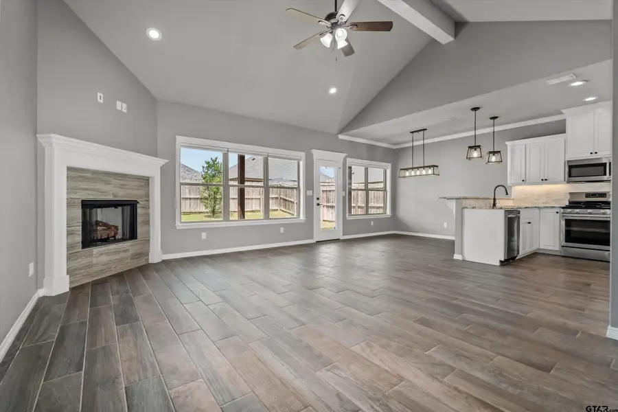 332 Kingdom Blvd, Lindale, TX 75771 - #2