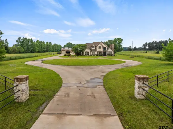 2320 W Highway 11, Pittsburg, TX 75686