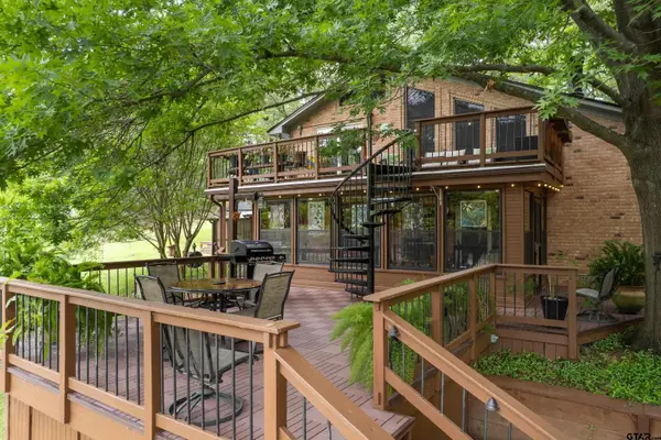 100 King Lance Court, Scroggins, TX 75480