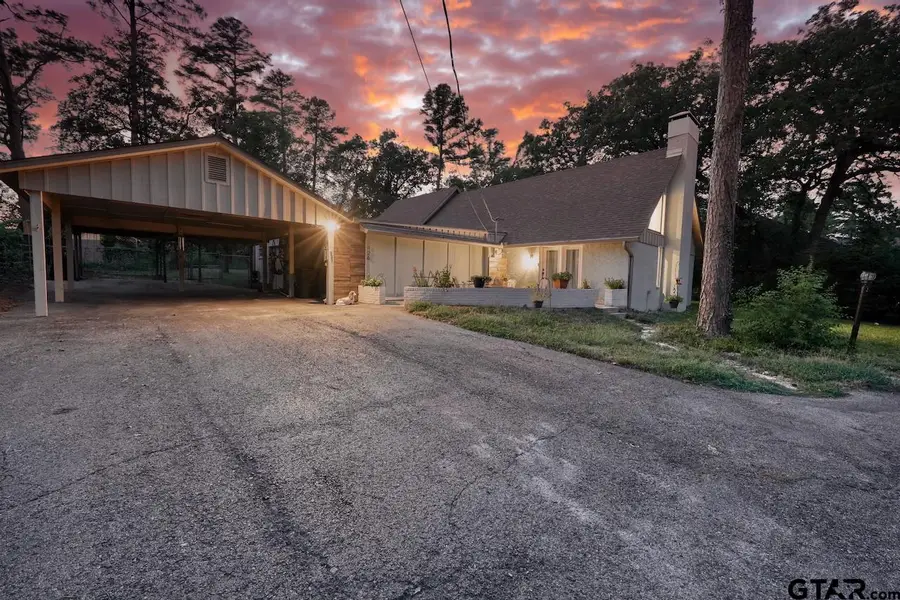 426 Lonestar Ln, Hideaway, TX 75771 - #2
