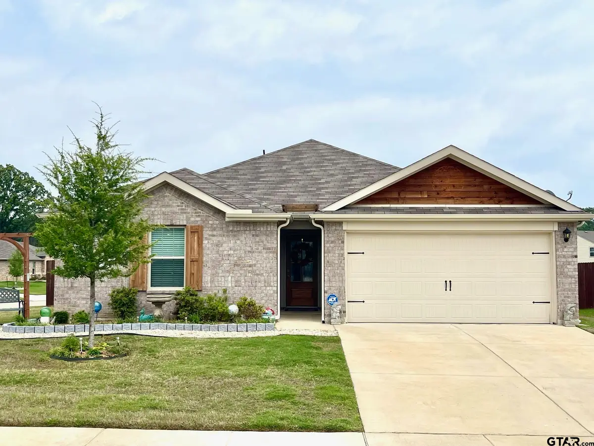 1206 Hidden Valley, Chandler, TX 75758 - #1