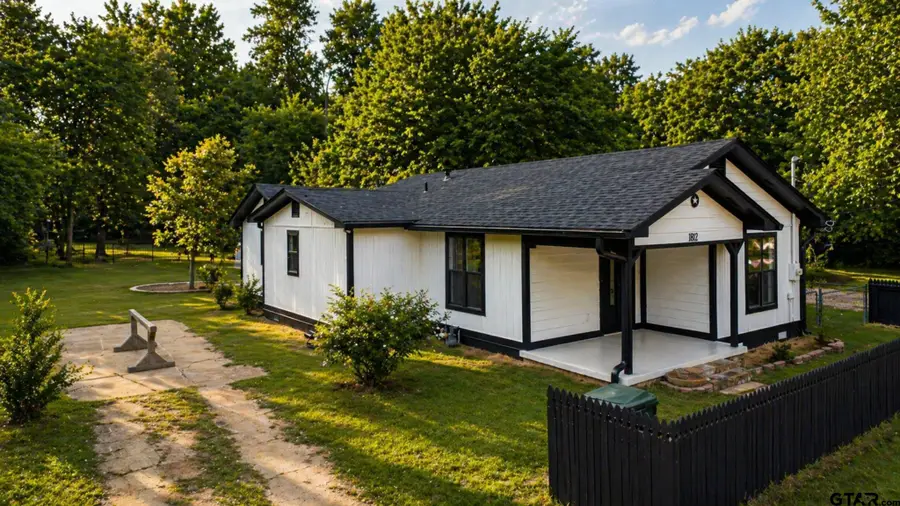 1812 N Bois D Arc, Tyler, TX 75702 - #3