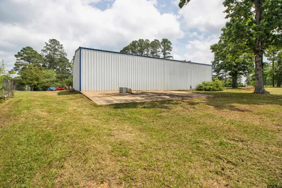 112 Lori Ln, Longview, TX 75602 - #3