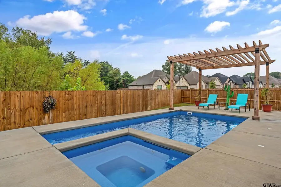 4212 Indian Creek Ct, Tyler, TX 75703 - #2