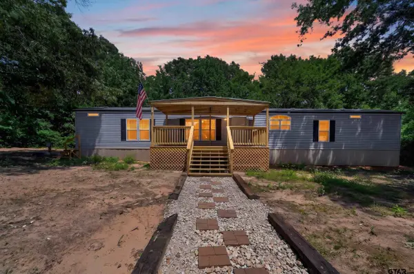 475 An County Rd. 2236, Palestine, TX 75803