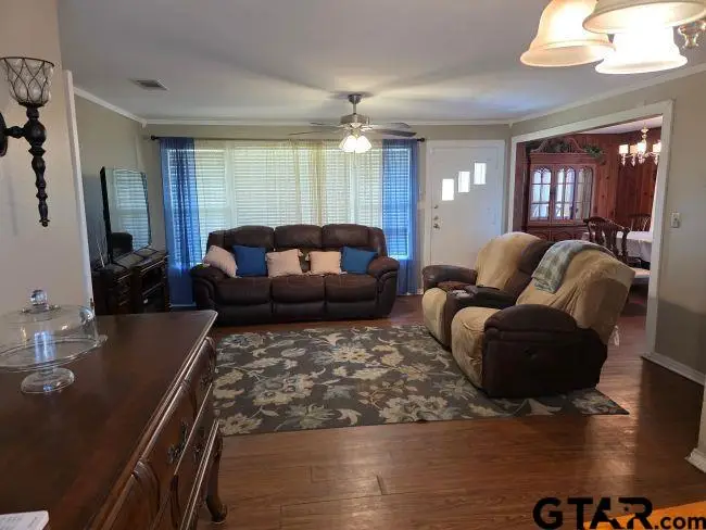 3915 W St Hwy 64, Henderson, TX 75652 - #2