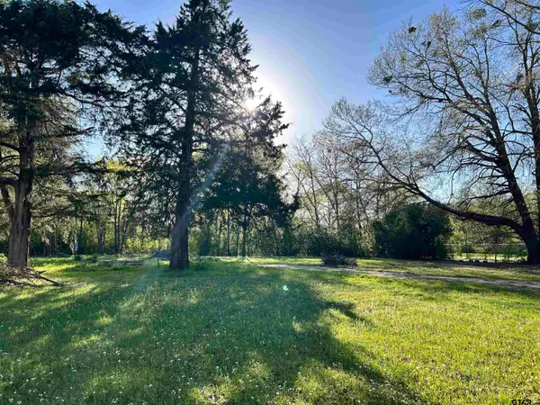 3108 Dudley Rd., Kilgore, TX 75662