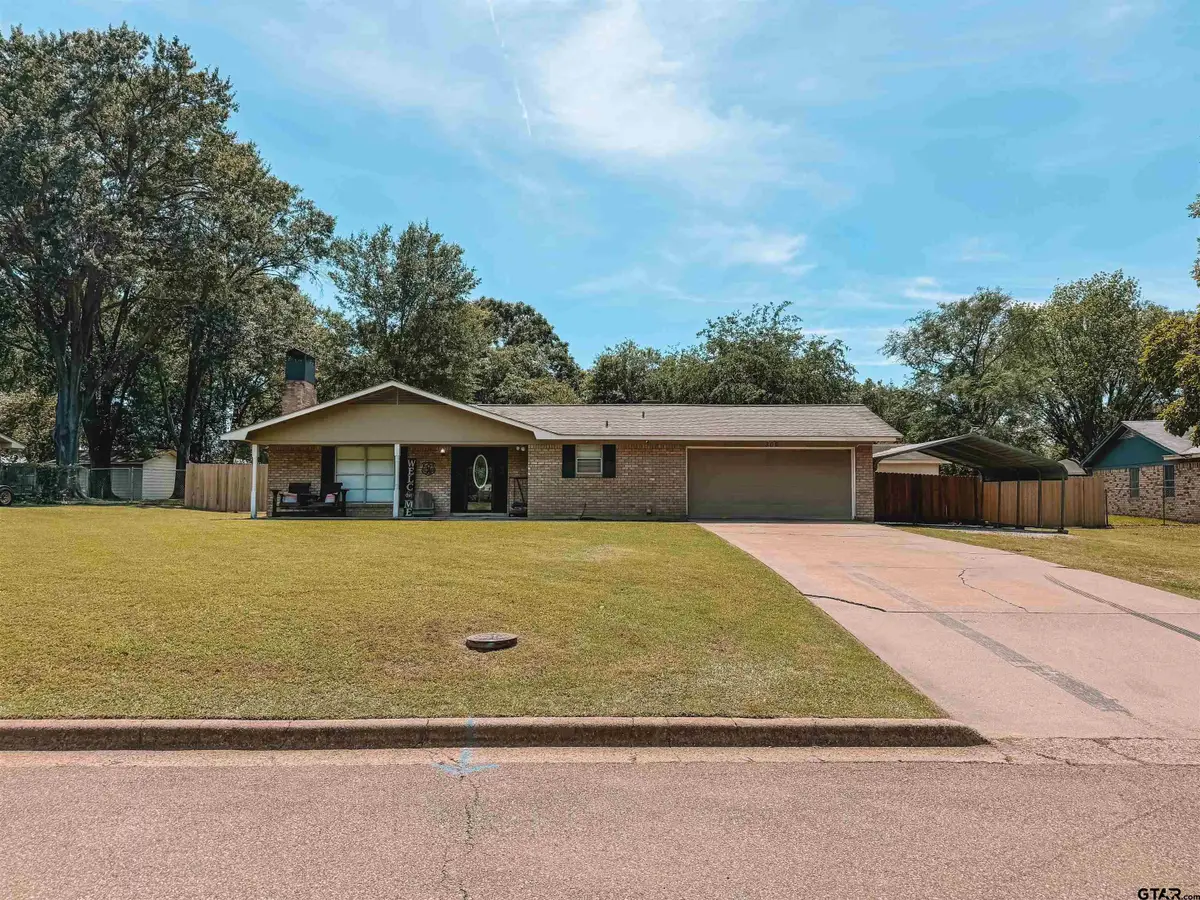 306 Kent Drive, Pittsburg, TX 75686 - #1