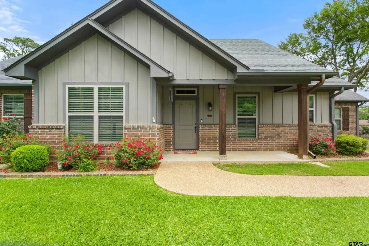 207 Senter Ave, Whitehouse, TX 75791 - #1