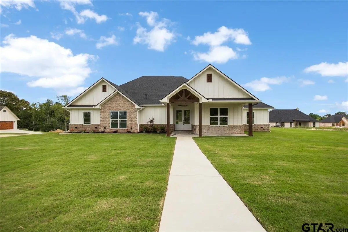17249 Woodcrest Cir, Lindale, TX 75771 - #1