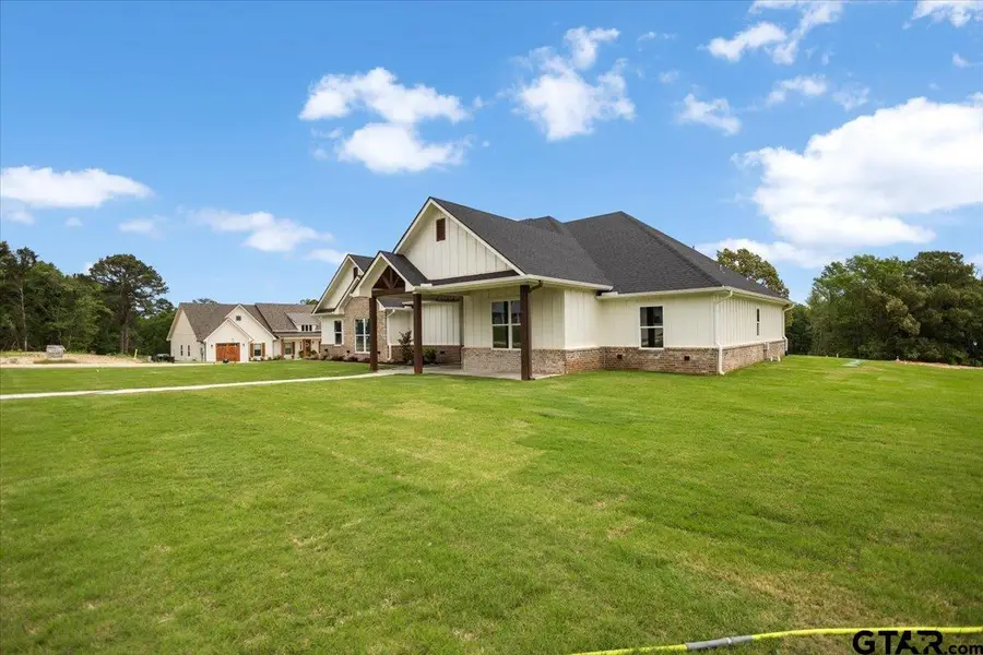 17249 Woodcrest Cir, Lindale, TX 75771 - #3