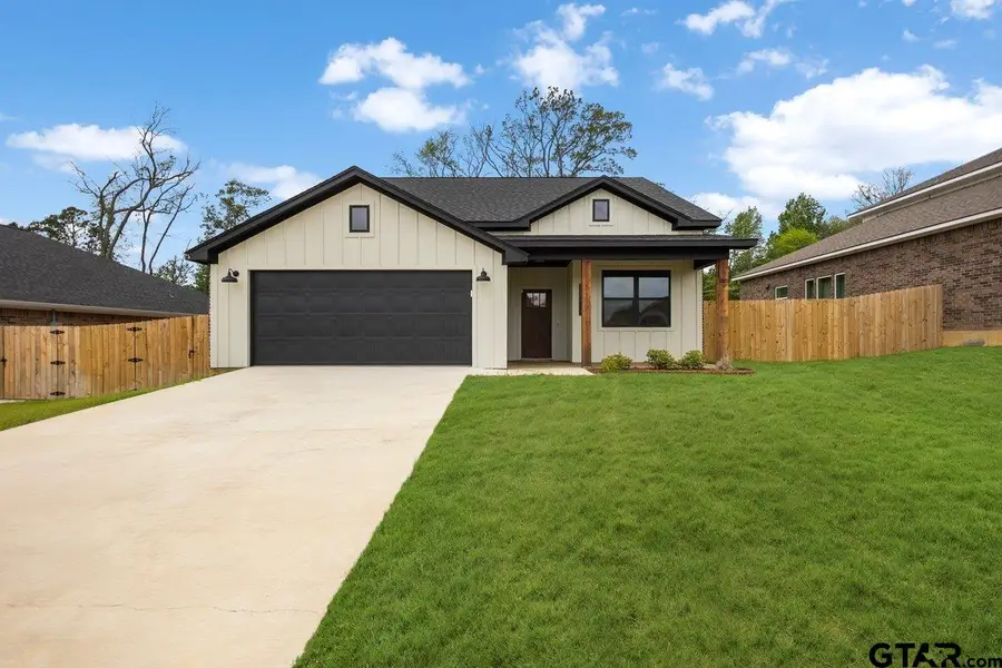 16326 Crossing Circle, Lindale, TX 75771 - #3