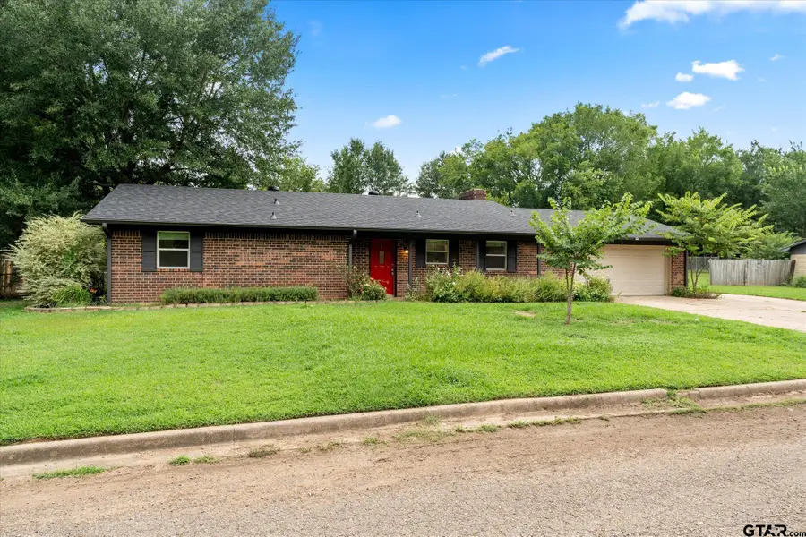524 Park Lane, Mount Vernon, TX 75457 - #2