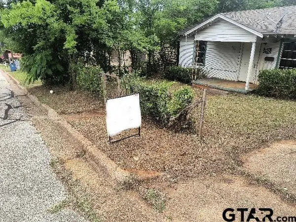 809 Greely, Jacksonville, TX 75766