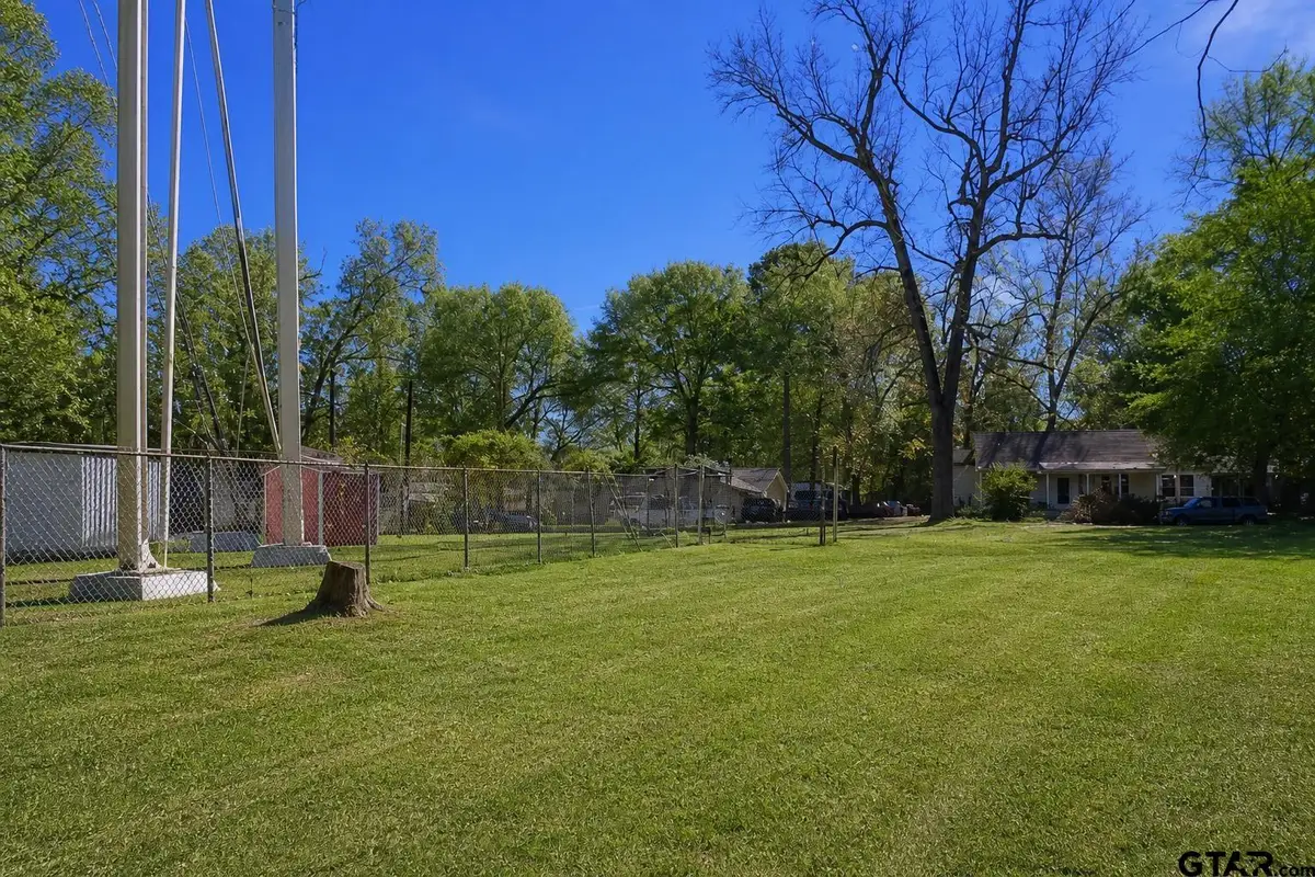 1235 E North St., Kilgore, TX 75662 - #1