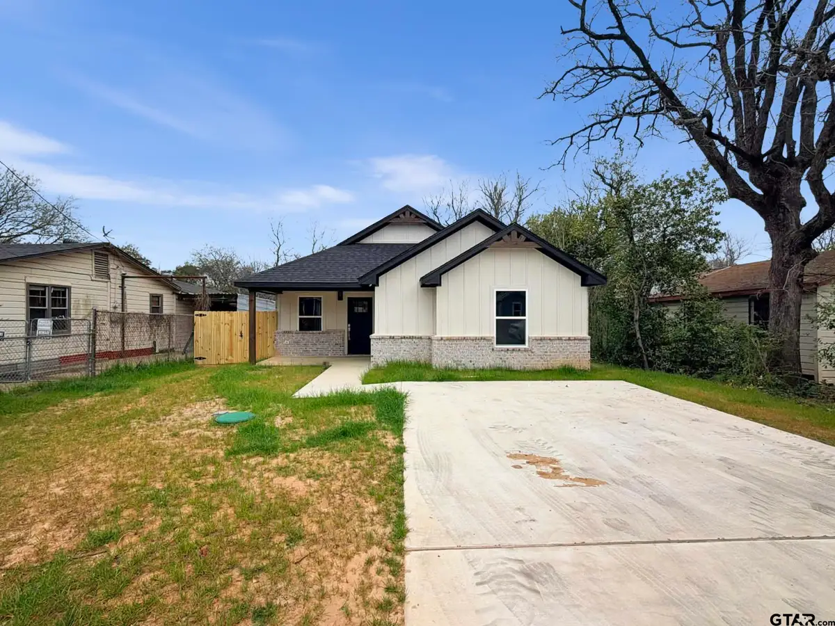 917 Crosby St., Tyler, TX 75701 - #1