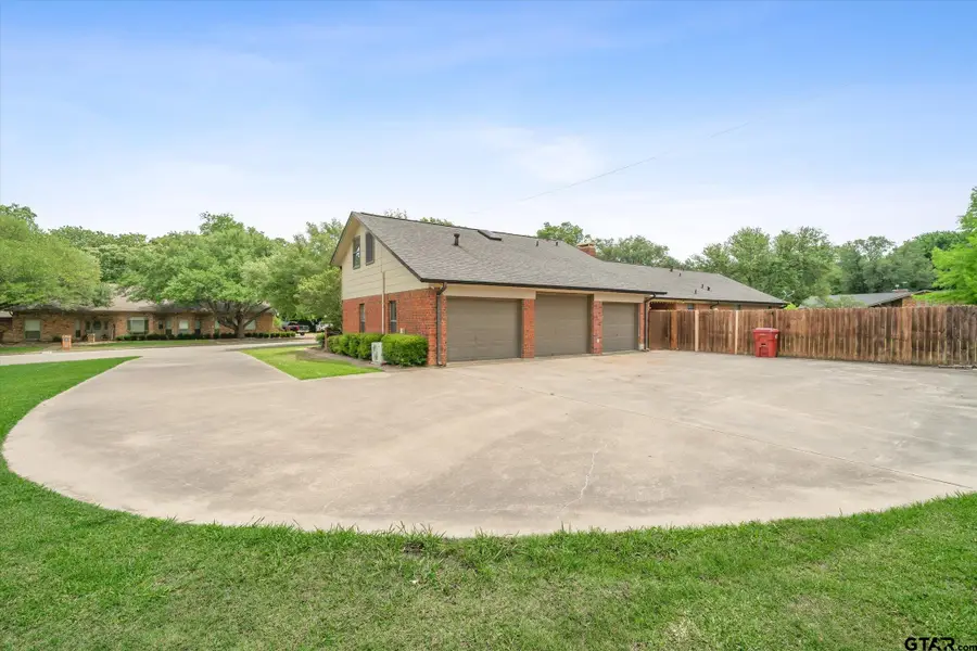 163 Granada SQ, Canton, TX 75103 - #3