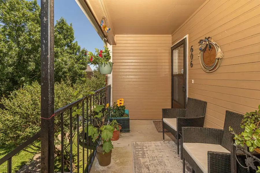 400 Southtown Dr 606, Tyler, TX 75703 - #2