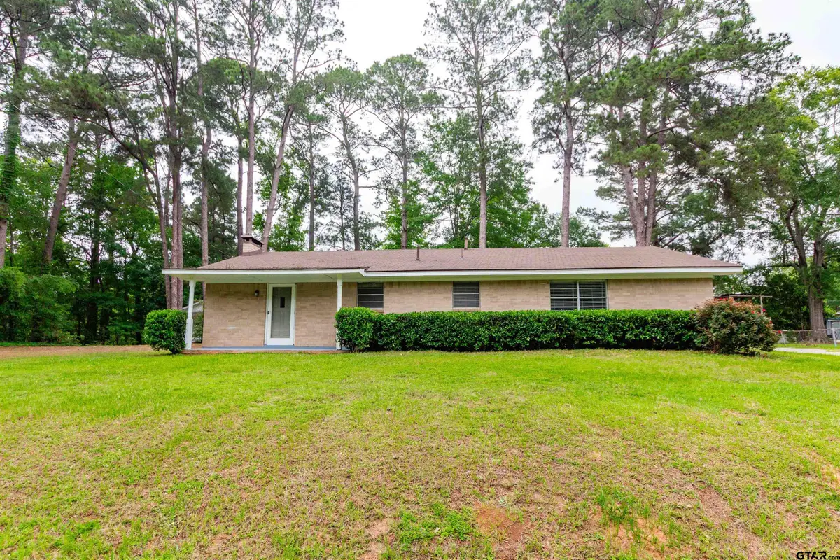 209 Miles St, Longview, TX 75605 - #1