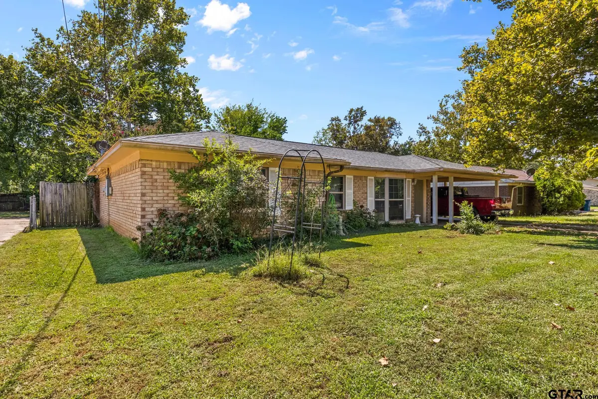 309 Henderson, Mount Pleasant, TX 75455 - #1