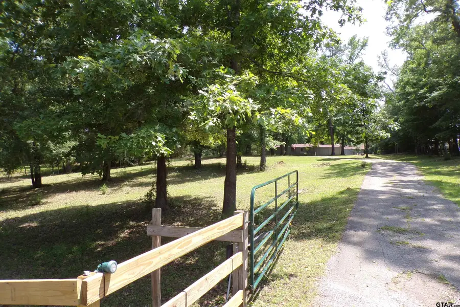 13946 E Hwy 31 E, Tyler, TX 75705 - #2