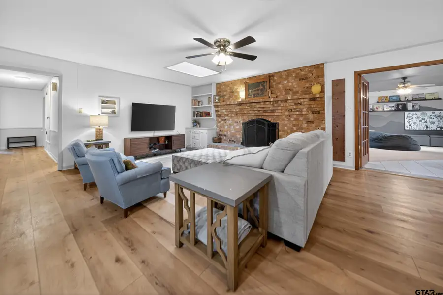 413 Asbury, Jacksonville, TX 75766 - #3