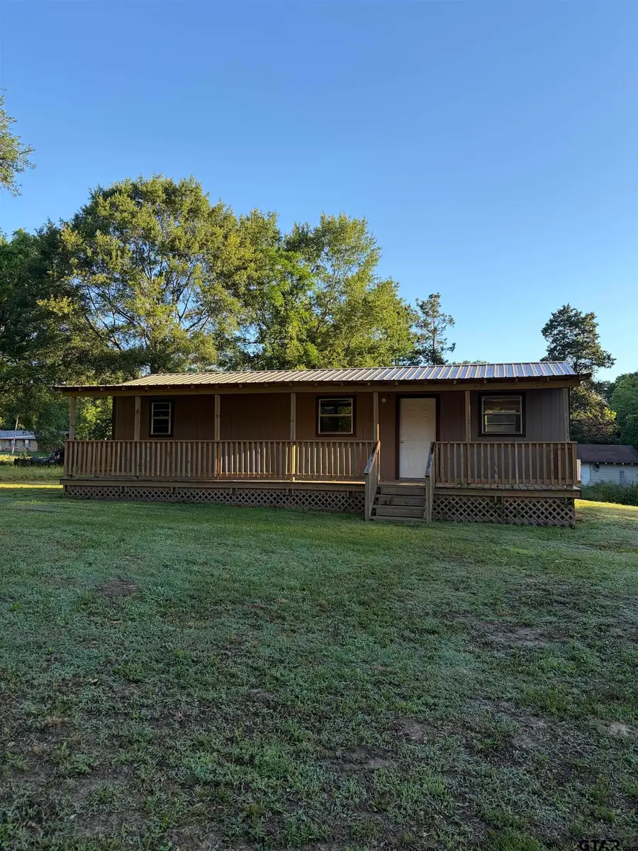 111 Hughes Street, Daingerfield, TX 75638 - #3