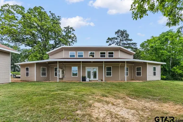 1129 Holly Road, Gilmer, TX 75644