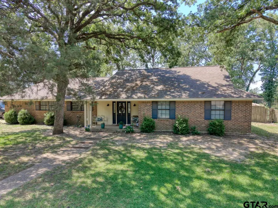 10925 Mosswood Drive, Tyler, TX 75703 - #2