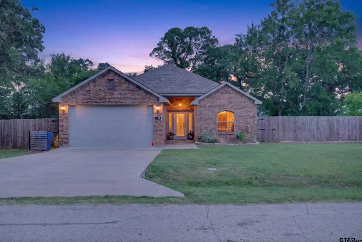 134 Towering Oaks, Tool, TX 75143 - #1