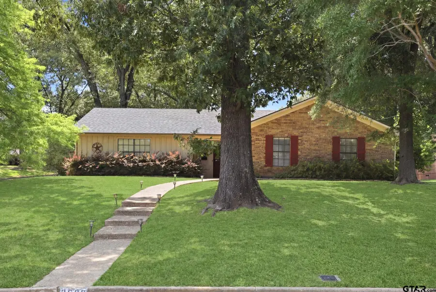 3505 Cloverdale Dr, Tyler, TX 75701 - #3