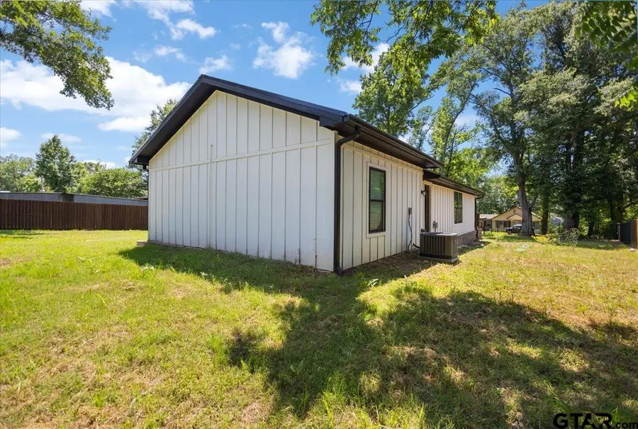 6108 County Road 35, Tyler, TX 75706 - #2
