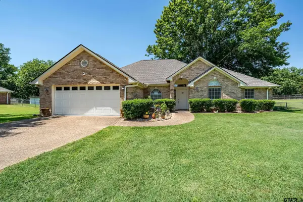 9359 Saint Patrick Pl, Tyler, TX 75703