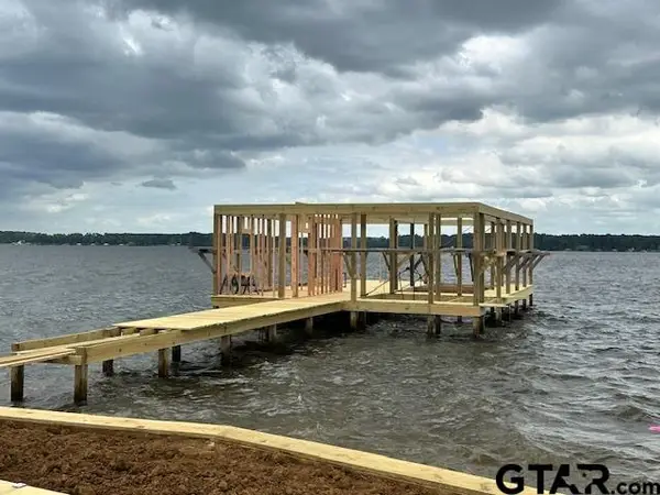 Lot 26 Oak River, Frankston, TX 75763