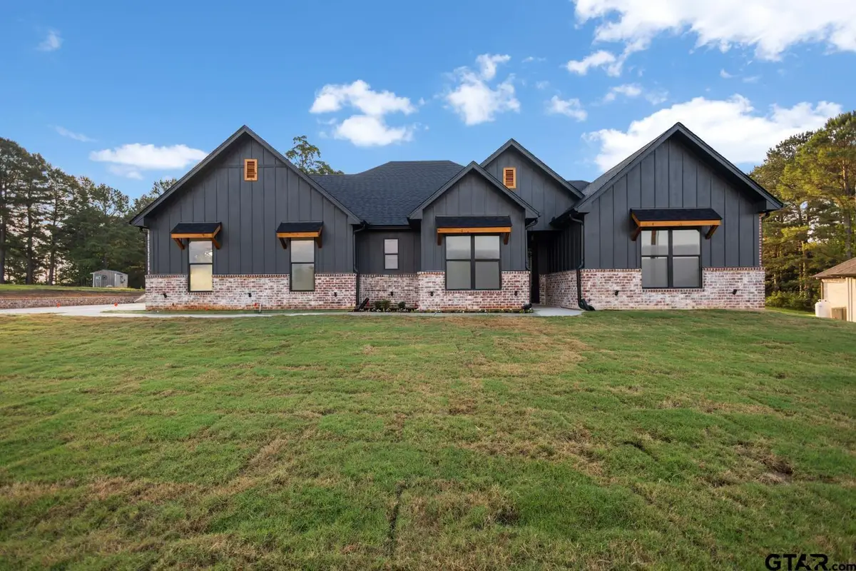 11746 Wildwood Dr, Whitehouse, TX 75791 - #1