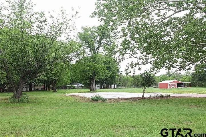 615 S Houston, Edgewood, TX 75117 - #1