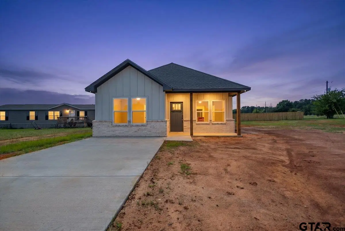 162 Red Bud Cir, Bullard, TX 75757 - #1