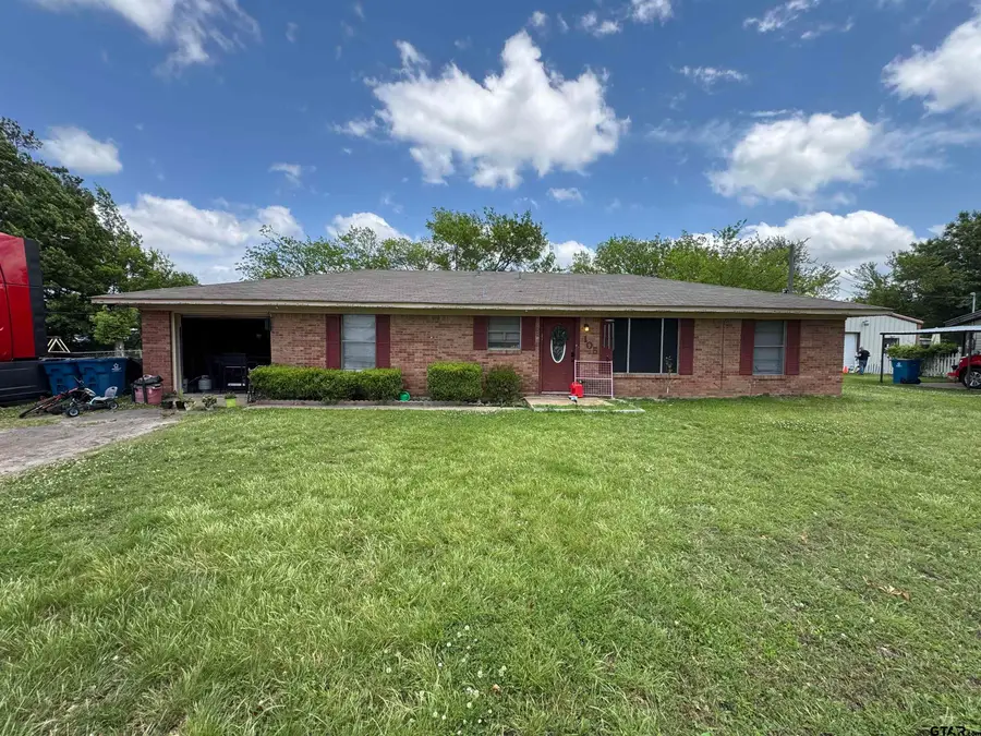 105 Tomie St, Quitman, TX 75783 - #2