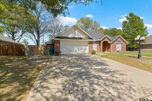 114 Diane, Mount Pleasant, TX 75455