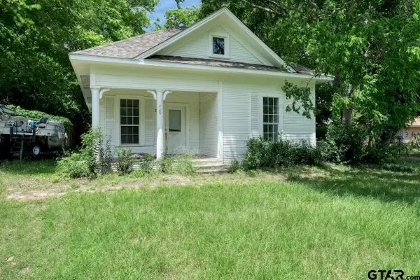 409 S Boyd St, Lindale, TX 75771